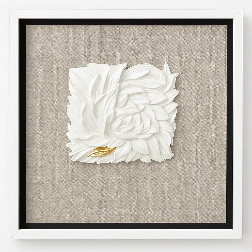Cuadro Decorativo en Relieve Blanco con Detalle Dorado – Arte Moderno con Marco Blanco - KB Home