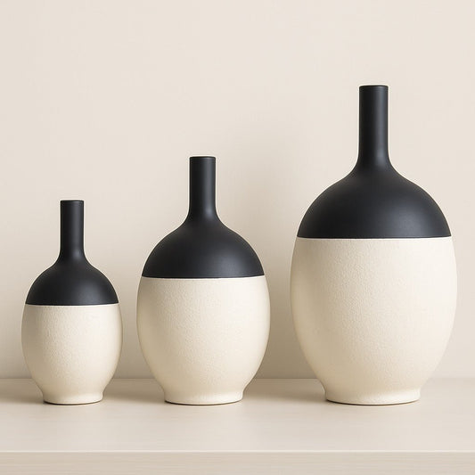 Jarrón Decorativo de Cerámica Blanco Mate y Negro - KB Home