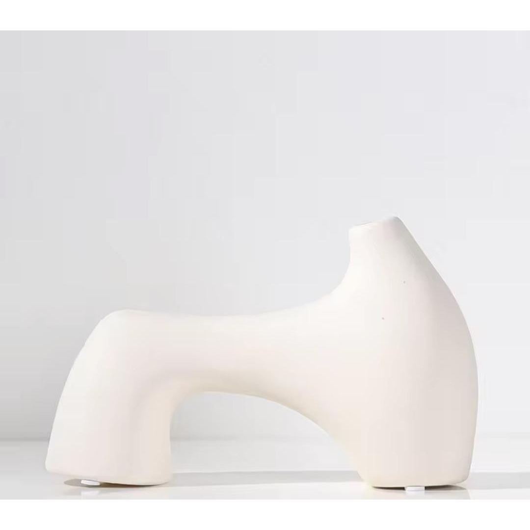 Jarrón Escultórico de Cerámica - KB Home