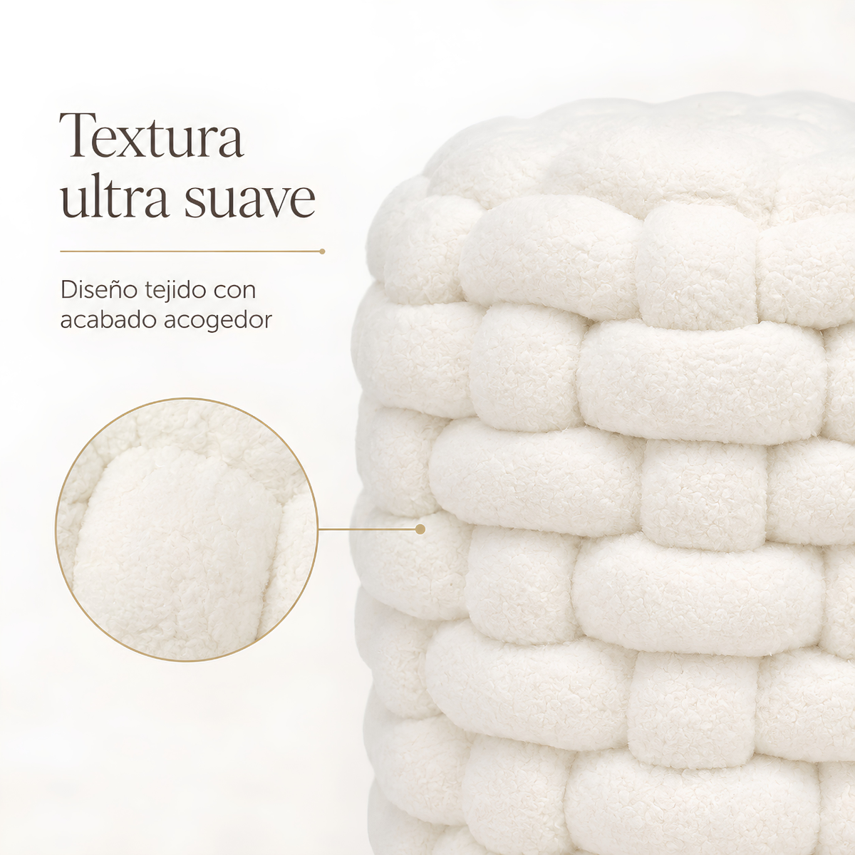 Puff Bouclé Tejido en Relieve – Color Crudo 38x32 cm